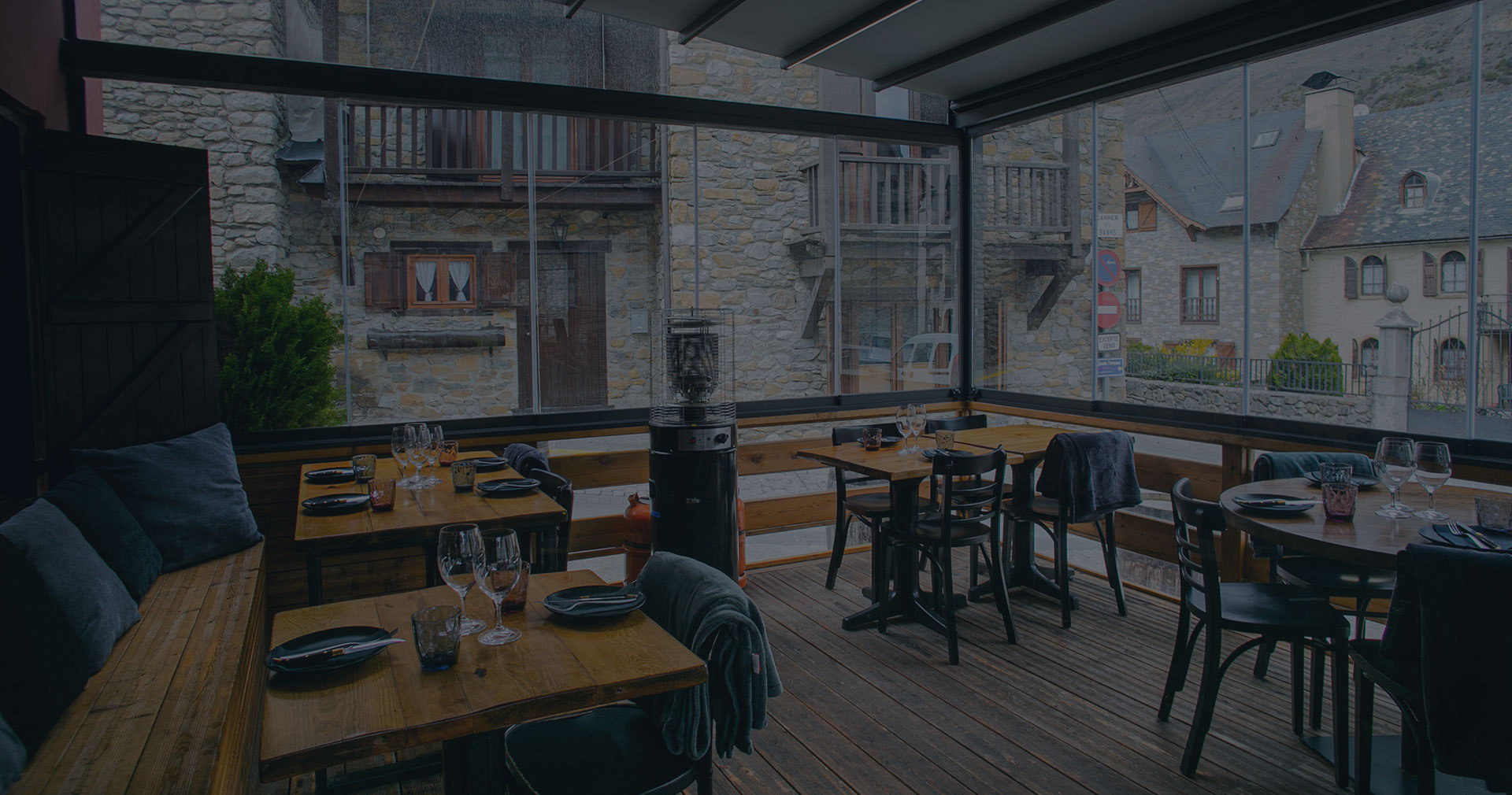 Reustarante Carnes a la brasa estilo Argentino